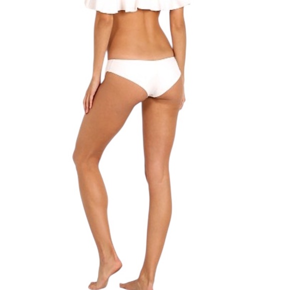 NWT Eberjey So Solid Coco Ecru Ivory Low Rise Bikini Bottom Size Medium Reg. $72 - Picture 2 of 8